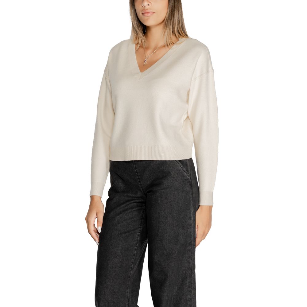 Vero Moda White Viscose Sweater